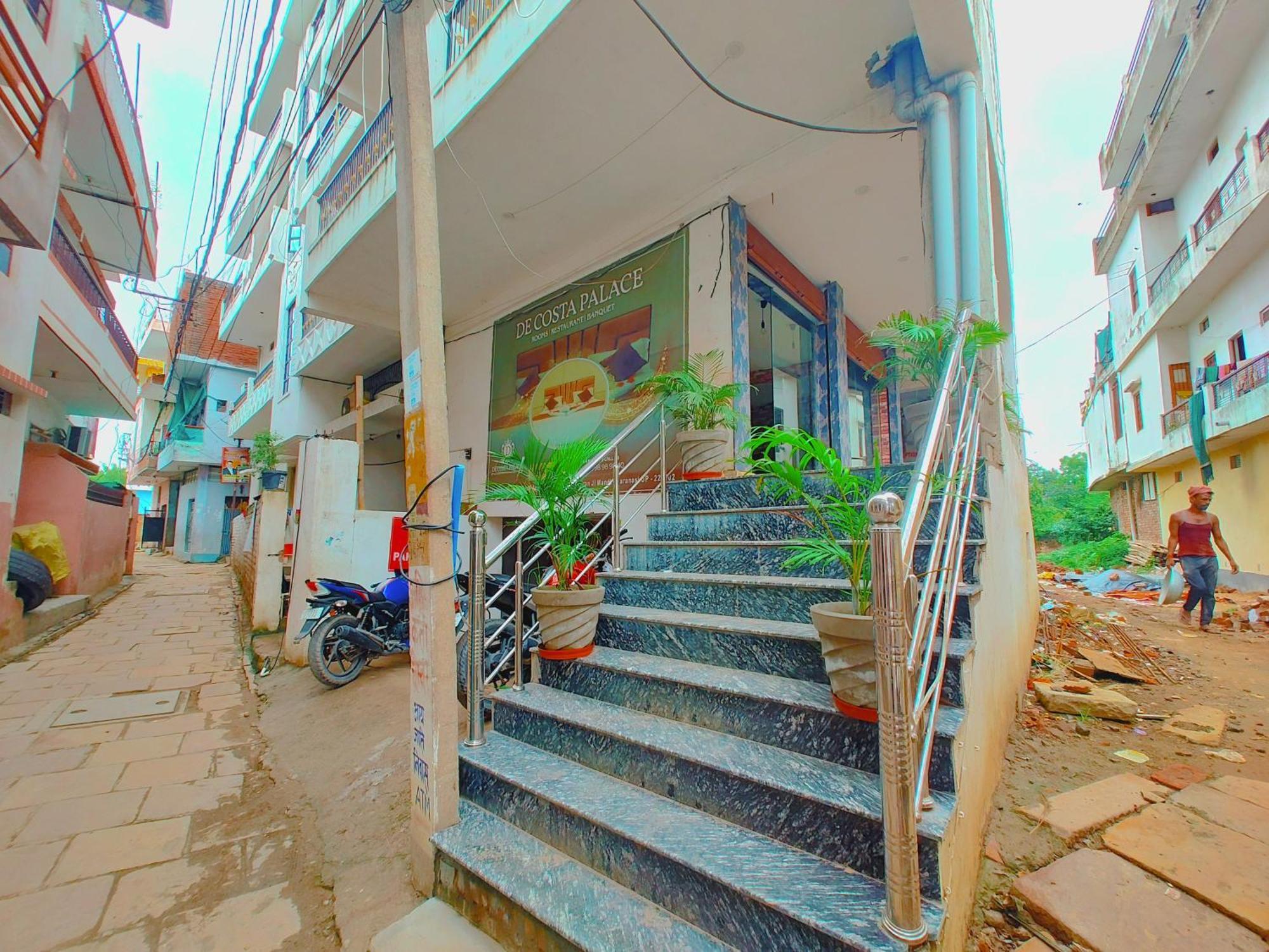 De Costa Palace - Pick And Drop Available Varanasi Luaran gambar